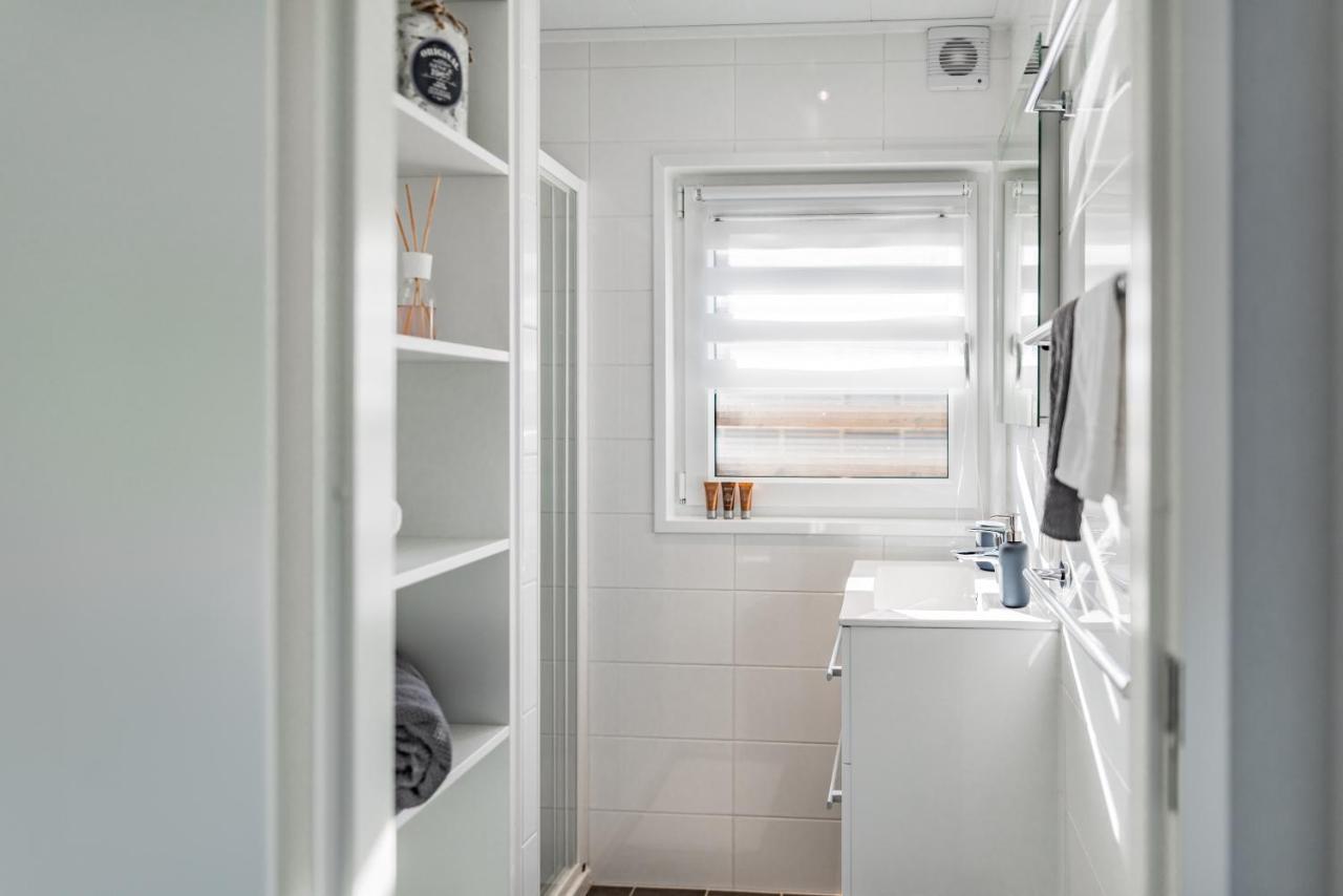 Hausboot Kuestennebel Ribnitz-Damgarten Ngoại thất bức ảnh